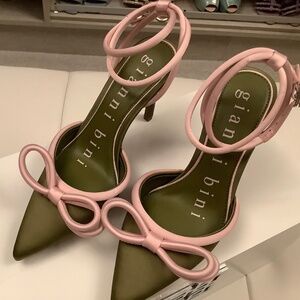 Gianni Bini Ankle Wrap Heels size 6.5 NEW